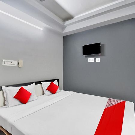 Super Hotel O Royal Empire كولكاتا المظهر الخارجي الصورة