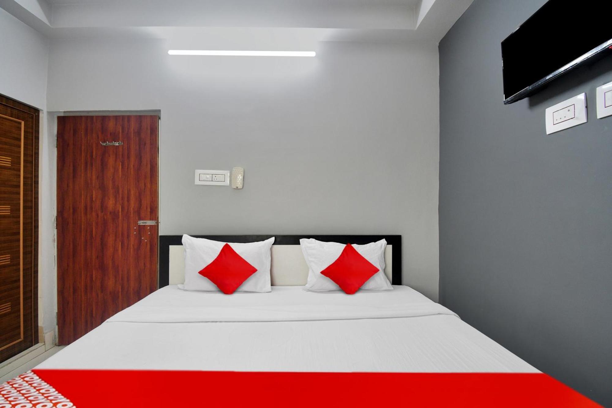 Super Hotel O Royal Empire كولكاتا المظهر الخارجي الصورة